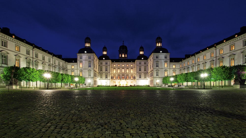 Photo: ©by Falko Wübbecke | Grandhotel Schloss Bensberg | client: Althoff Hotels | www.hotelfotodesign.de