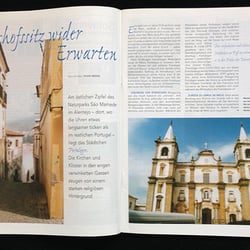 Doppelseite „Entdecken Sie Algarve“, Layout, Text und Fotos
