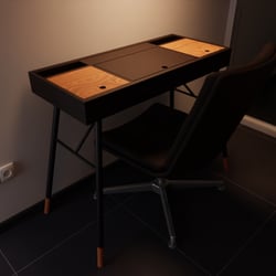 Schreibtisch