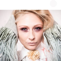 salve fashionBeauty rayofhope StephanPick MB 09
