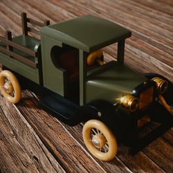Spielzeugtruck