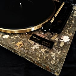 Turntable / Plattenspieler Of Technical Art