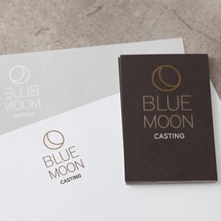 Corporate Design für die Model-Agentur BLUE MOON. Brand, Ausstattung, Beschilderung, Website mit Anschluss an Agentursoftware