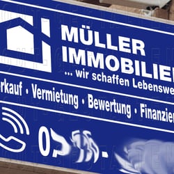 Immobilien-Leuchtreklame erstellen | Layout gestalten