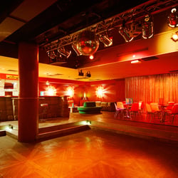 Atomic Cafe # Serie Discothek