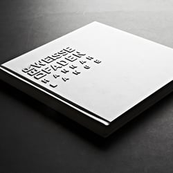 »Der Weisse Faden« Ein Buch über die Farbe Weiss